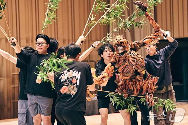 연극 '라이프 오브 파이' 연습장면