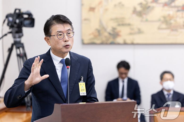 장상윤 전 대통령실 사회수석비서관. 2025.10.30/뉴스1 ⓒ News1 이승배 기자