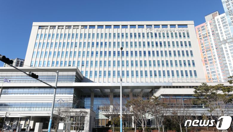 부산지방법원 서부지원 전경 ⓒ News1 윤일지 기자