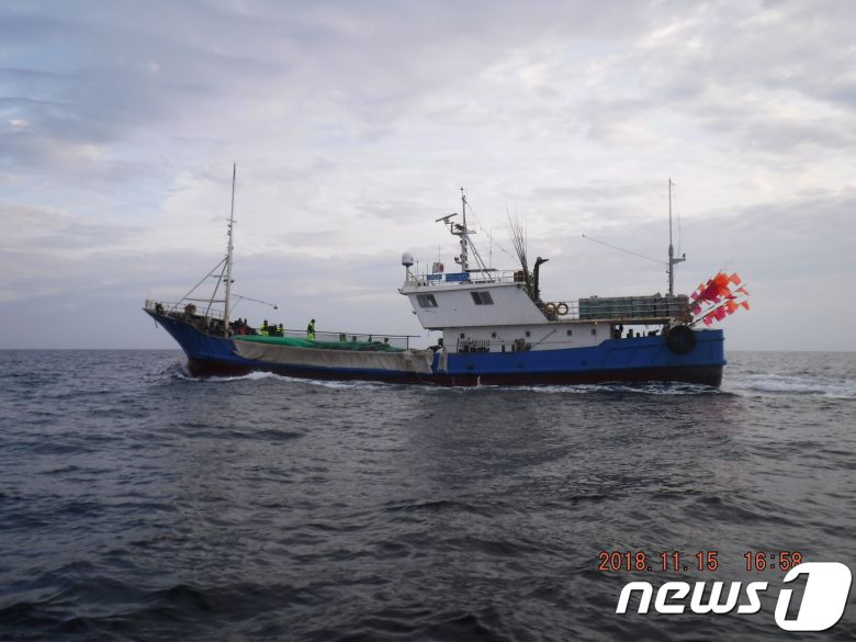 서해 상에서 조업 중인 어선. (사진은 기사 내용과 무관함) / 뉴스1 ⓒ News1 2018.11.16/뉴스1