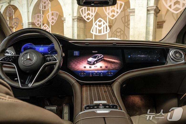 마이바흐 EQS 680 SUV 1열 ⓒ News1