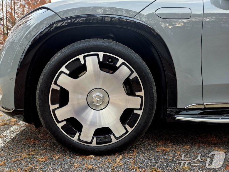 마이바흐 EQS 680 SUV 휠 ⓒ News1 박기범 기자