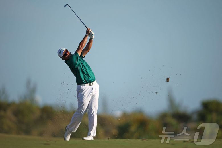 마쓰야마가 히어로 월드 챌린지 둘째 날 공동 선두에 올랐다.ⓒ AFP=뉴스1