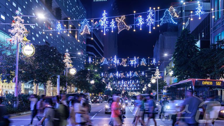 오차드 로드에서 펼쳐지는 크리스마스 온 어 그레이트 스트리트(싱가포르관광청 제공)