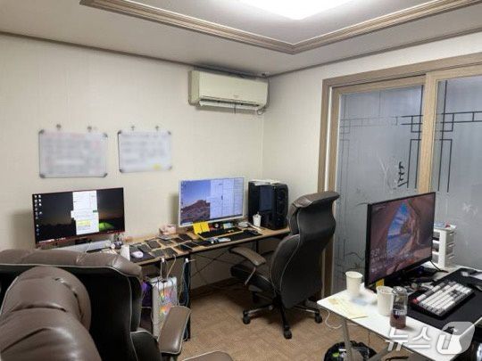 오피스텔에 설치된 도박 환전소.(천안동남경찰서 제공. 재판매 및 DB금지)