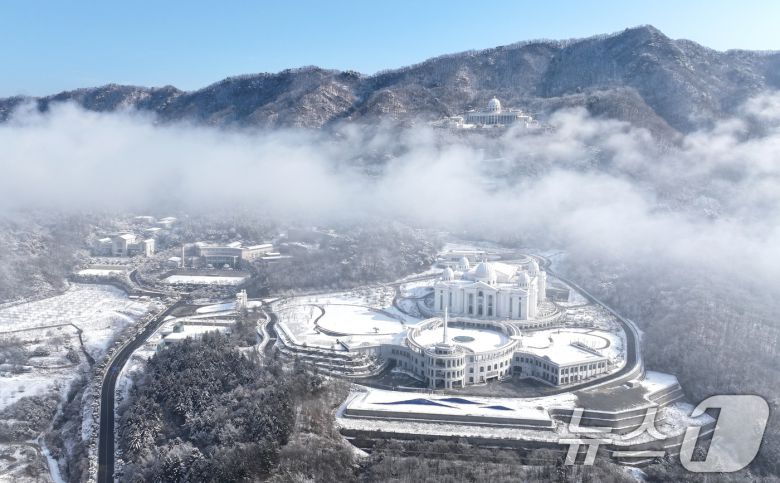 경기도 가평 통일교 천원궁과 천정궁 젼경. 2025.12.15/뉴스1 ⓒ News1 구윤성 기자