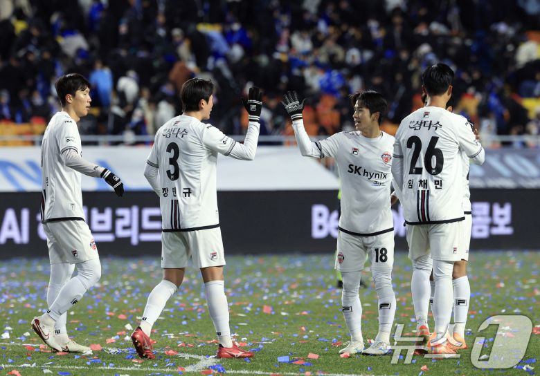 제주SK 선수들 2025.12.3/뉴스1 ⓒ News1 박정호 기자