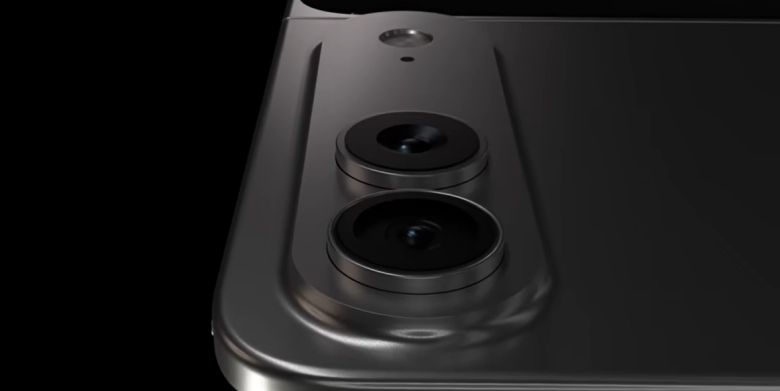 폴더블 아이폰 후면 렌더링 이미지(fpt 유튜브 갈무리)/뉴스1