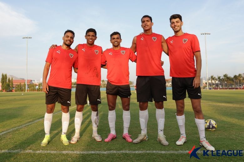 2025년 포항의 외국인 선수들(한국프로축구연맹 제공)