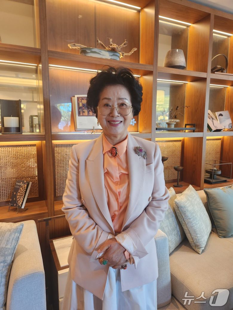 배우 선우용여 제공