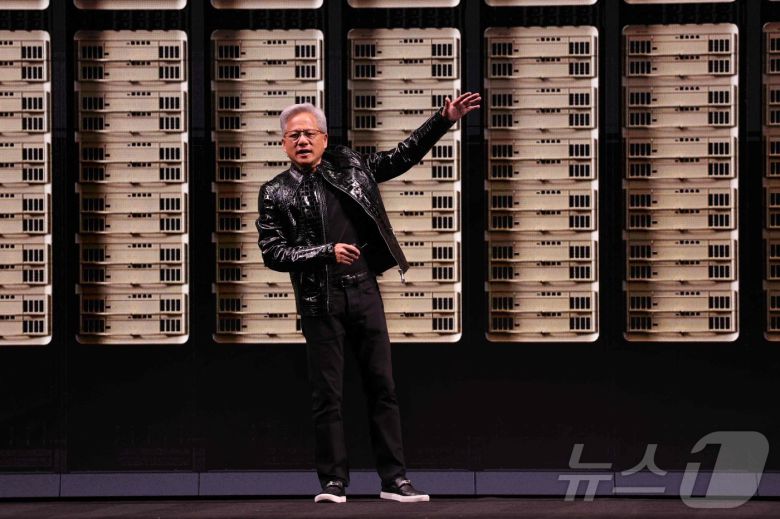젠슨 황 엔비디아 CEO US-AI-TECH-COMPUTERS-TELECOM ⓒ AFP=뉴스1