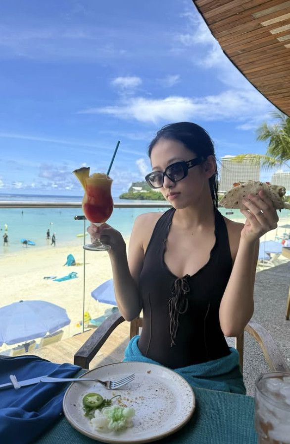 사진=안유진 인스타그램