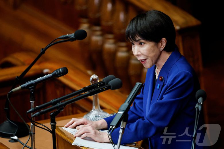 다카이치 사나에 일본 총리가 지난해 10월 24일 도쿄 국회의사당에서 소신표명 연설을 하고 있다. 2025.10.24 ⓒ 로이터=뉴스1 ⓒ News1 김지완 기자