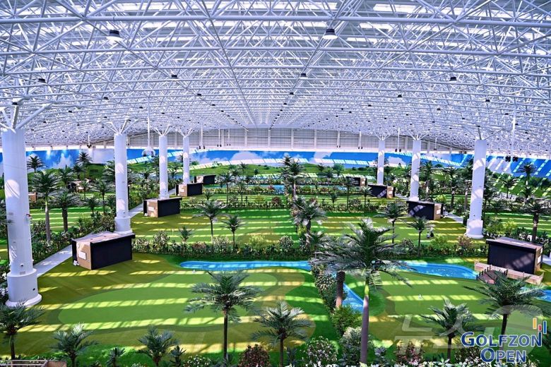 중국에 오픈한 시티골프 2호 연길점의 내부 전경 (골프존 제공)