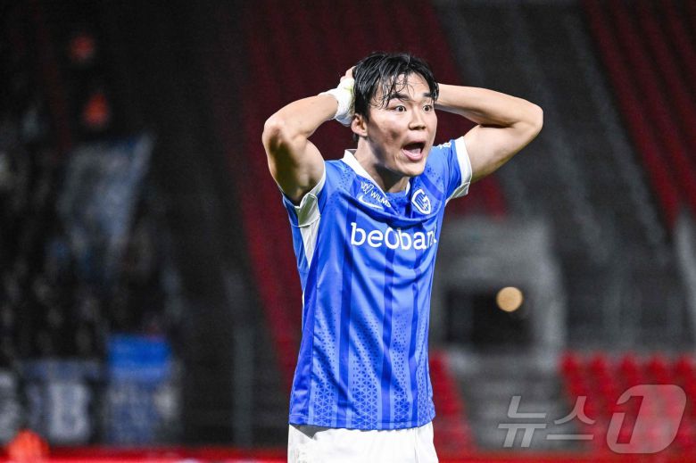 헹크 공격수 오현규. ⓒ AFP=뉴스1