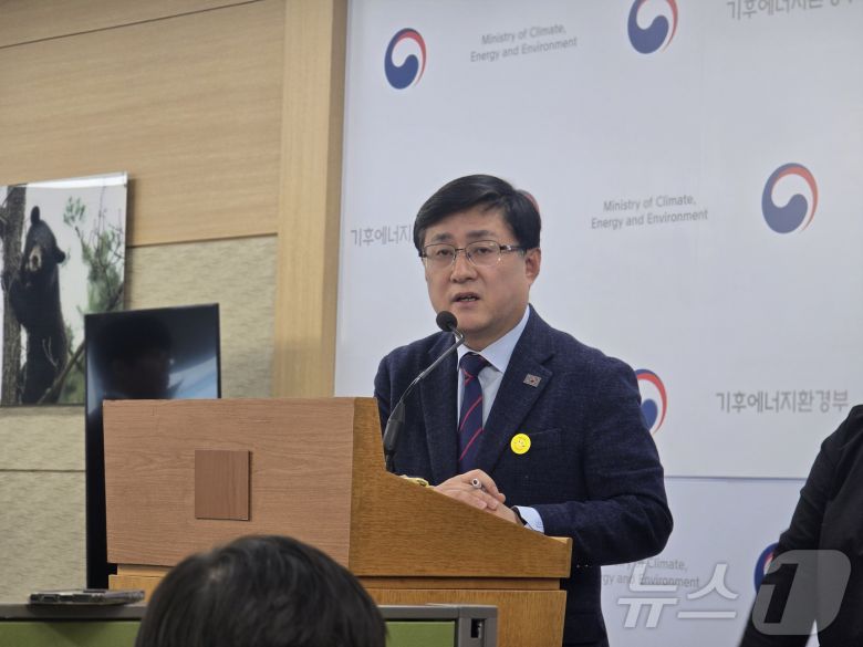 김성환 기후에너지환경부 장관이 26일 제11차 전기본에 담긴 신규 원전 건설을 계획대로 추진한다고 밝혔다. 2025.1.26/뉴스1 ⓒ News1 황덕현 기후환경전문기자