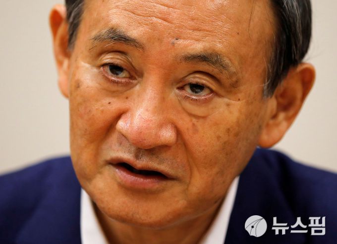 [도쿄 로이터=뉴스핌] 오영상 전문기자 = 일본의 차기 총리 후보로 급부상한 스가 요시히데(菅義偉) 관방장관. 2020.08.31 goldendog@newspim.com