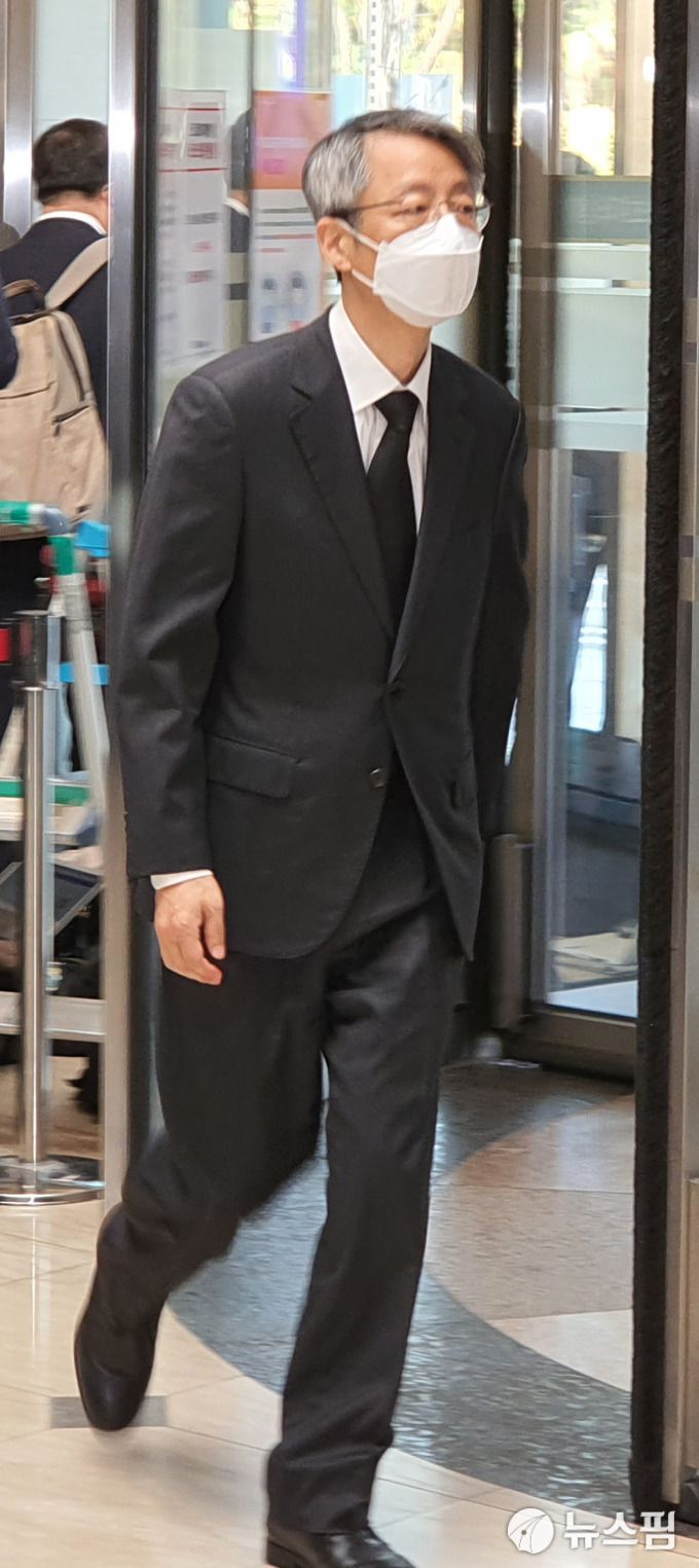 [서울=뉴스핌] 구윤모 기자 = 진교영 삼성전자 메모리사업부장(사장) [사진=심지혜 기자] 2020.10.26 iamkym@newspim.com