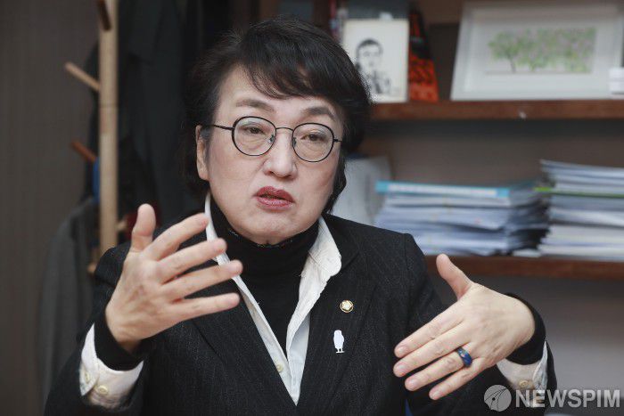 [서울=뉴스핌] 이형석 기자 = 김진애 열린민주당 원내대표. 2021.01.12 leehs@newspim.com