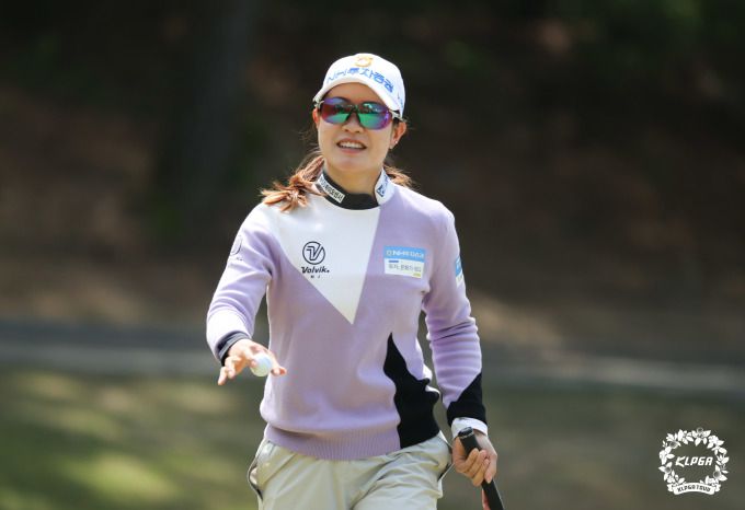 환하게 웃는 박민지. [사진= KLPGA]
