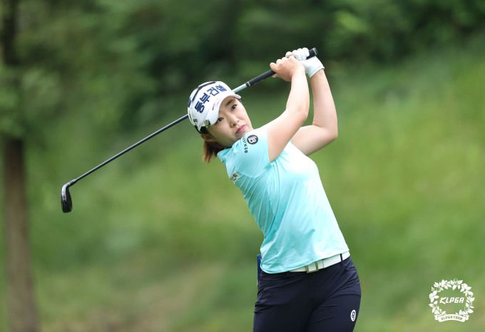 1타차 단독 선두에 나선 김수지. [사진= KLPGA]
