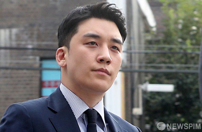 [서울=뉴스핌] 정일구 기자 = 원정도박 혐의를 받는 빅뱅 전 멤버 승리가 지난 2019년 9월 28일 오전 서울 중랑구 서울지방경찰청 지능범죄수사대에서 피의자 신분 소환 조사를 받기 위해 출석하고 있다. 2019.08.28 mironj19@newspim.com