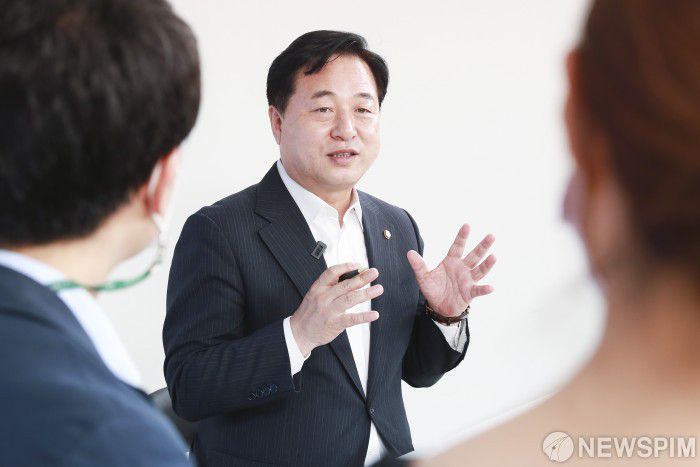 [서울=뉴스핌] 이형석 기자 = 김두관 더불어민주당 대선 경선후보. 2021.08.02 leehs@newspim.com