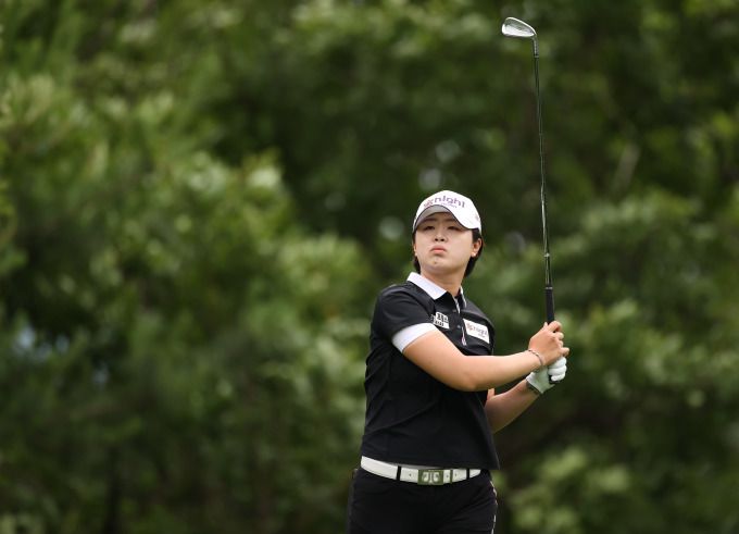 11년만에 데뷔 첫승을 올린 곽보미. [사진= KLPGA]