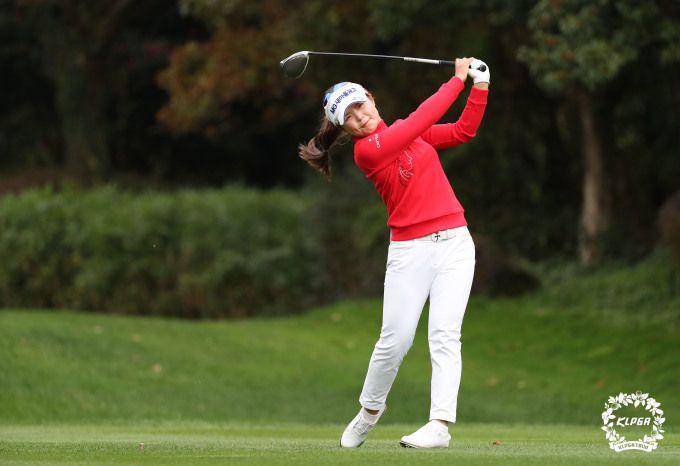 신인상 부문 1위를 달리고 있는 송가은. [사진= KLPGA]