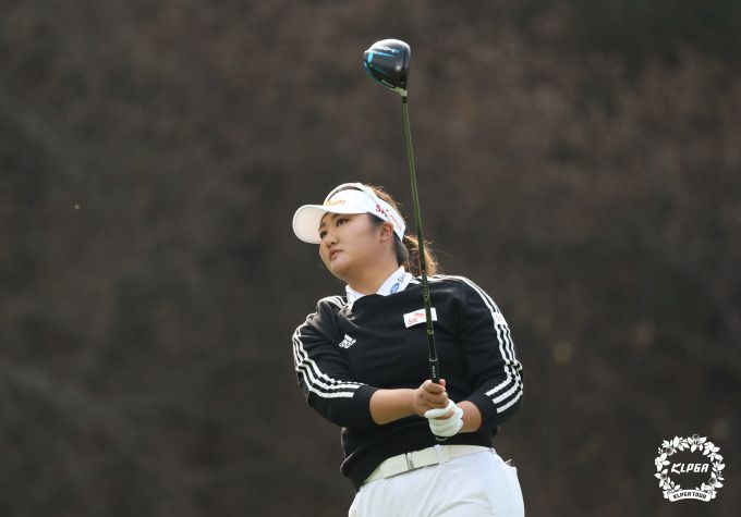 스무살 나이에 4승을 획득, 통산상금 15억원을 돌파한 유해란. [사진= KLPGA]