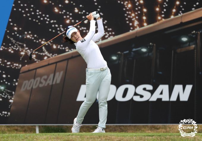 2연승을 질주, 대회 2연패 시동을 건 박민지. [사진= KLPGA]