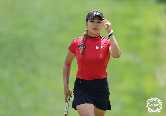 준우승을 한 슈퍼루키 윤이나. [사진= KLPGA]
