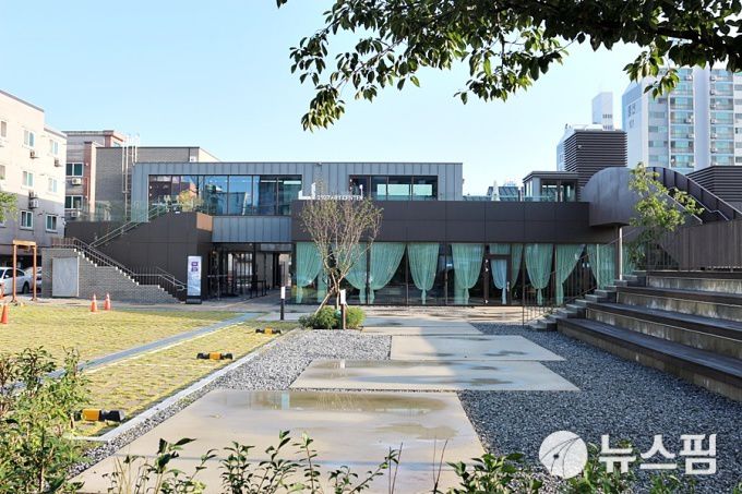 세종시 '조치원 1927' 아트센터 메인 건물 모습.[사진=세종시] 2022.08.12 goongeen@newspim.com
