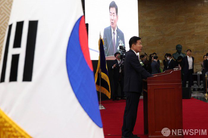 [서울=뉴스핌] 이형석 기자 = 김진표 국회의장이 31일 서울 여의도 국회에서 열린 제75주년 국회개원기념식에서 기념사를 하고 있다. 2023.05.31 leehs@newspim.com