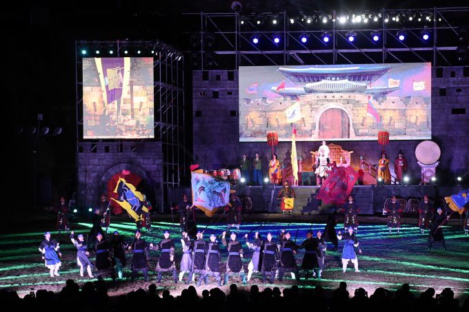 2022년 당시 수원화성문화제 주제공연 장면