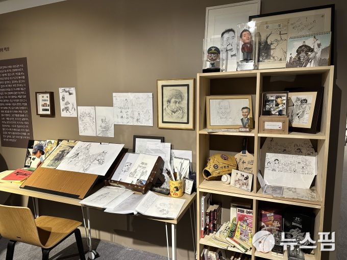 [서울=뉴스핌] 이지은 기자 = '이현세의 길: K-웹툰 전설의 시작 특별전'  전시 전경 2024.05.09 alice09@newspim.com