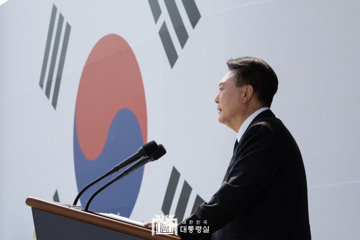 [서울=뉴스핌] 윤석열 대통령이 6일 서울 동작구 국립서울현충원에서 열린 제69회 현충일 추념식에서 추념사를 하고 있다. [사진=대통령실] 2024.06.06photo@newspim.com