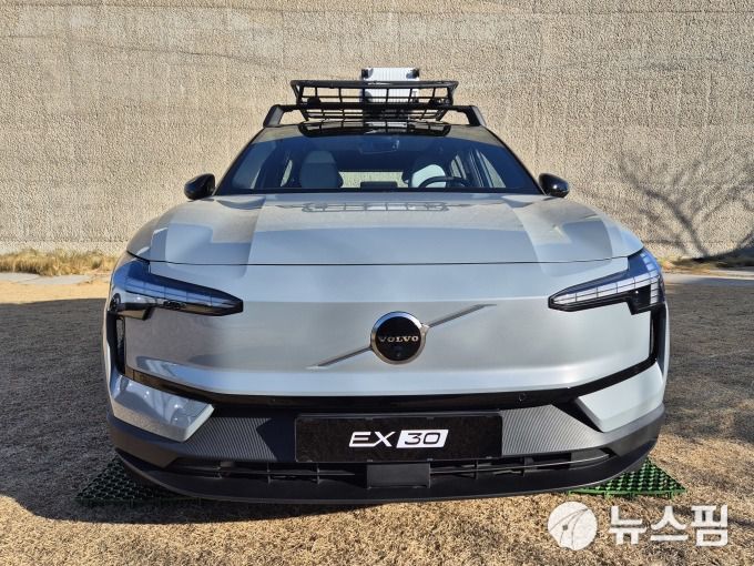 볼보의 소형 전기차 SUV 'EX30' [사진=김승현 기자]