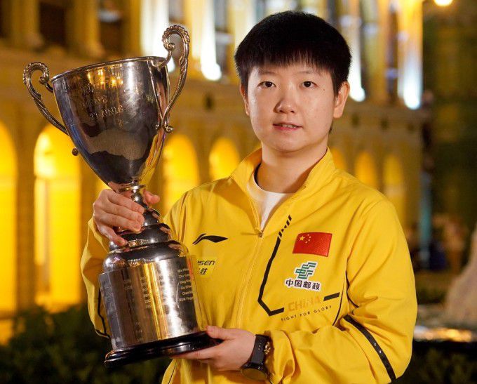 23일 ITTF 여자부 월드컵에서 우승한 쑨잉사. [사진 = ITTF]