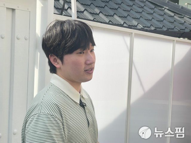 '평정 & 대림여인숙' 이준영 대표. [사진 = 백운학 기자] 2025.04.24 baek3413@newspim.com