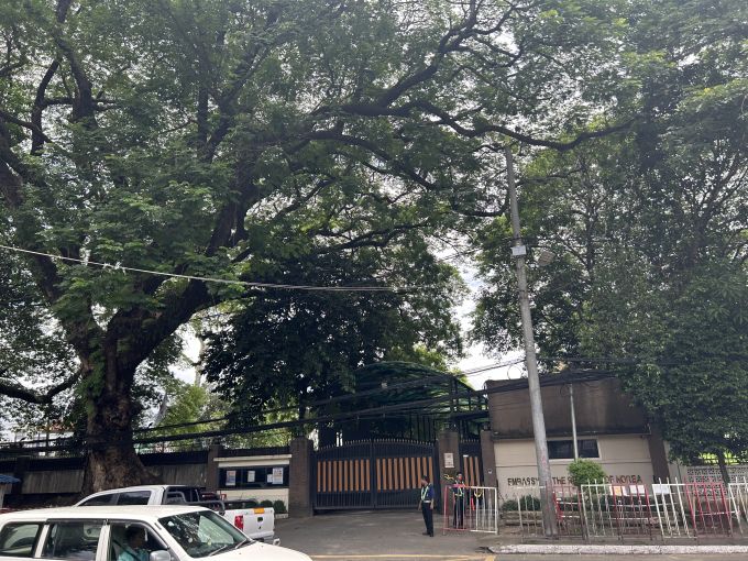 [방콕=뉴스핌] 홍우리 특파원 = 재외 투표가 시작된 20일 미얀마 경제 수도 양곤의 한국 대사관. 2025.05.20 hongwoori84@newspim.com