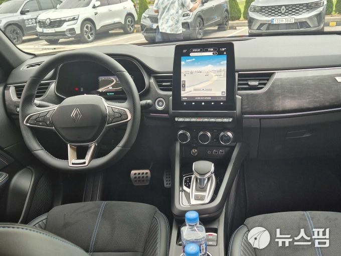 [원주=뉴스핌] 김승현 기자 = 르노코리아 소형 SUV 아르카나 하이브리드 에스프리 알핀(esprit Alpine) 트림 2025.05.21 kimsh@newspim.com