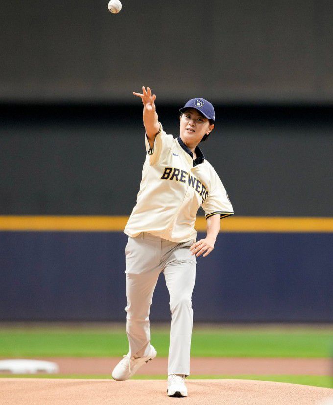 29일 메이저리그 밀워키 브루어스와 보스턴 레드삭스의 경기 시구자로 나선 최나연. [사진=US여자오픈 홈페이지]