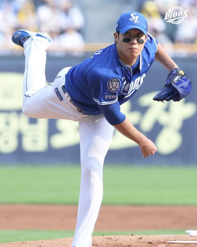 [서울=뉴스핌] 장환수 스포츠전문기자= 삼성 원태인이 31일 LG와 잠실 원정경기에서 선발 호투하고 있다. [사진=삼성] 2025.05.31 zangpabo@newspim.com