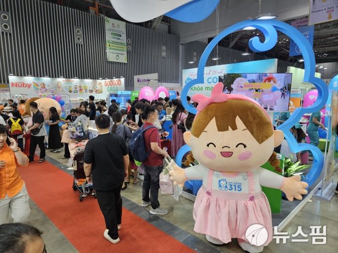 [베트남 호치민=뉴스핌] 서영욱 기자 = '2025 베트남 국제 프리미엄 소비재전'이 열린 베트남 호치민 SECC 전시장 2025.06.05 syu@newspim.com