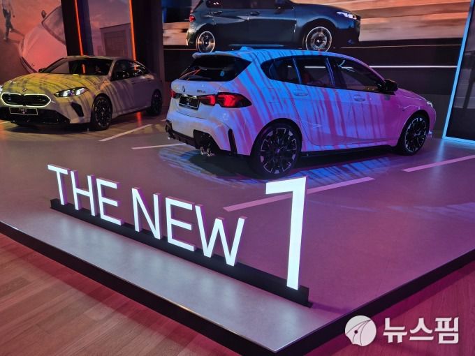 [인천=뉴스핌] 김승현 기자 = 인천 영종도 BMW 드라이빙센터에서 국내 최초 공개되는 뉴 1시리즈. 2025.06.05 kimsh@newspim.com