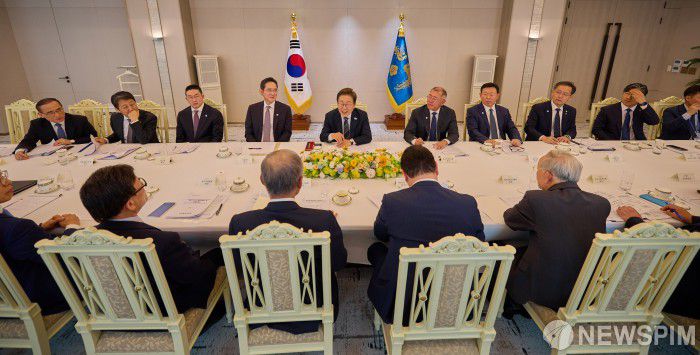 [서울=뉴스핌] 이재명 대통령이 13일 서울 용산 대통령실에서 열린 6경제단체·기업인 간담회에서 인사말을 하고 있다. [사진=대통령실] 2025.06.13 photo@newspim.com