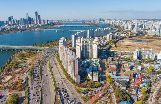 [서울=뉴스핌] 김용석 기자 = 강변북로가 보이는 서부이촌동 전경. [사진= 역사박물관] 2025.06.20 fineview@newspim.com