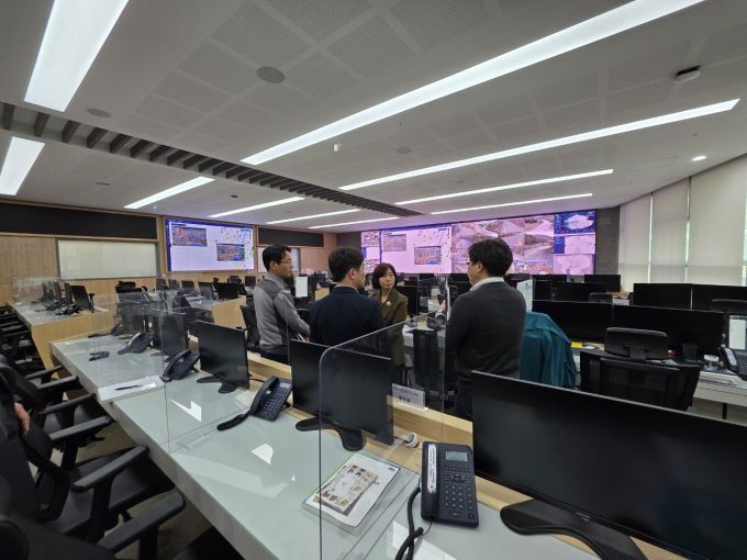 안전대책 360도 스마트영상센터. [사진=경기도]