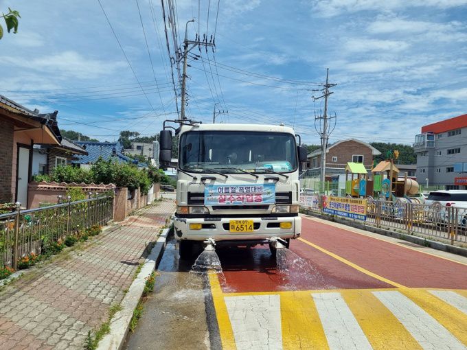 경북 울진군이 '폭염집중대응기간'을 2주간 앞당겨 폭염 선제대응에 들어갔다.[사진=울진군] 2025.07.04 nulcheon@newspim.com
